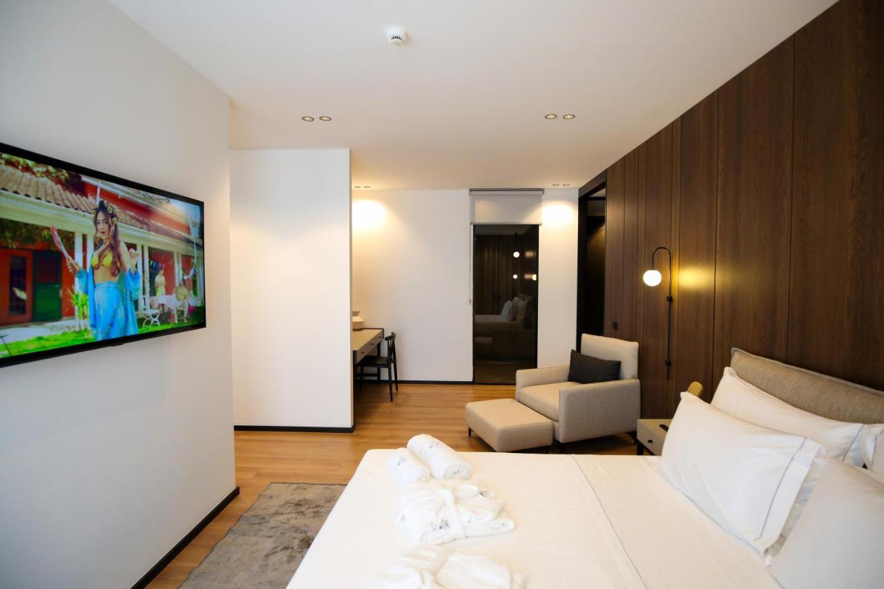 Nobus Hotel & Spa Vlore Exterior photo